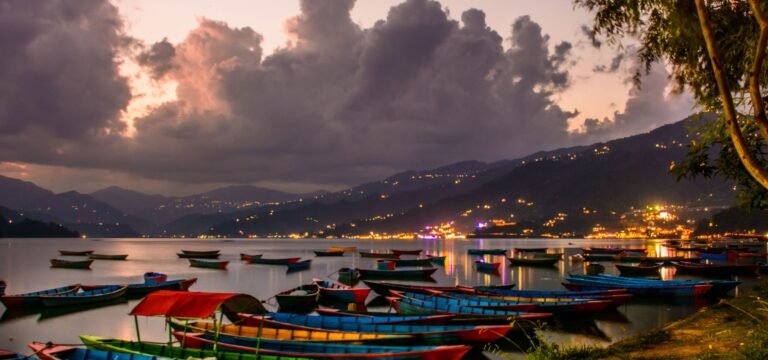 Signature Nepal: Annapurna Foothills, River Expeditions & Wildlife (12 Days)